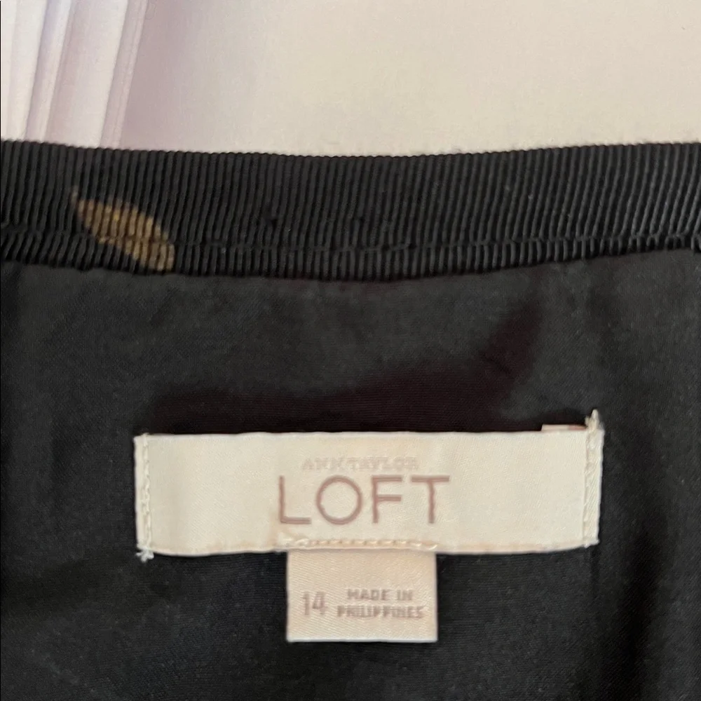 LOFT Patterned Skirt - Picture 6 of 8